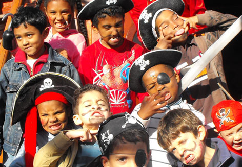 Jolly Roger Pirate Boat Kiddies Parties Image