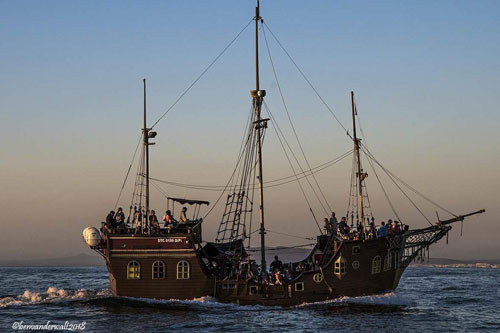 Jolly Roger Pirate Boat Image