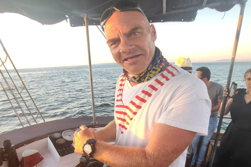 Jolly Roger Pirate Boat Image
