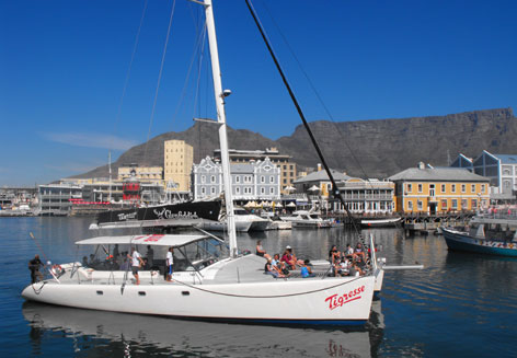 Tigresse Sailing Catamaran Image