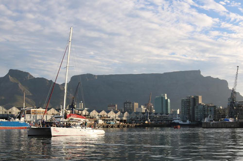 Tigresse Sailing Catamaran Image