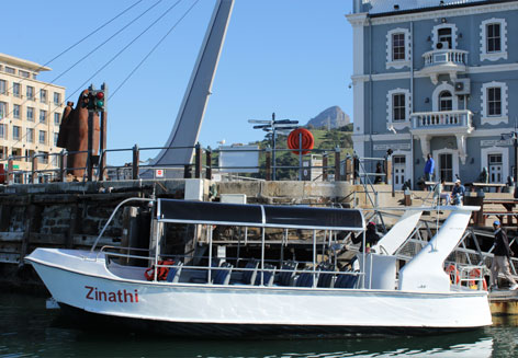 Zinathi Harbour Cruise Image