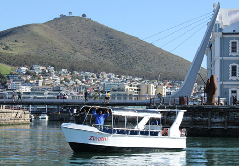 Zinathi Harbour Cruise Image